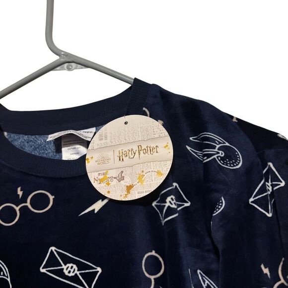 Harry Potter Wizarding World Size Women’s Small 2 Piece Pajama Set *New* - Picture 3 of 9